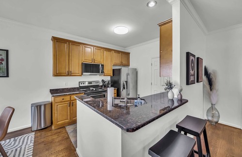 Salemtown Casa | Spacious Germantown Home for Groups