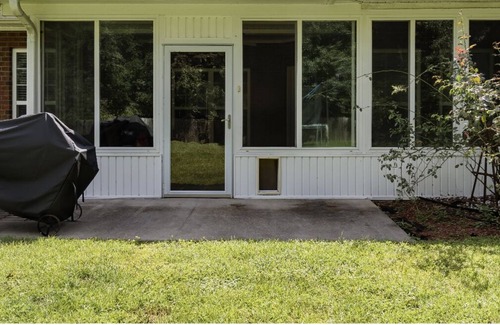 Walthourville Casa | Spacious Getaway | King Beds | Pool Table|