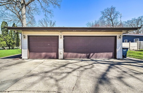 Michigan City Cabaña | Spacious Getaway w/ Heated Private Pool!