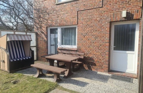 Baltrum Apartamento | Spacious ground floor apartment with direct garden access