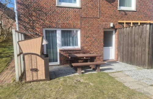 Baltrum Apartamento | Spacious ground floor apartment with direct garden access