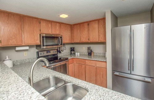 Keystone Condominio | Spacious Ground Floor Condo with Meadow Views & Keystone Resort Amenities!