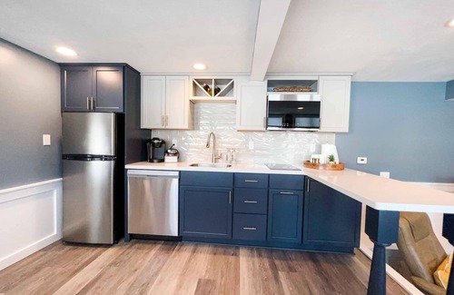 Erie Apartamento | Spacious guest suite with a view - 2 minutes from LECOM and the Mall!