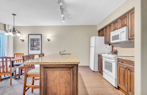 Oro-Medonte Apartamento | Spacious Hideaway in Nature