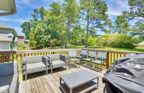 High Point Casa | Spacious High Point Family Home with Yard and Grill