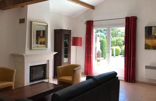 Les Forges Casa | Spacious Holiday Home in Les Forges with Swimming Pool