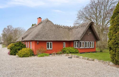 Hasmark Strand Casa | Spacious Holiday Home Near Nature Experiences