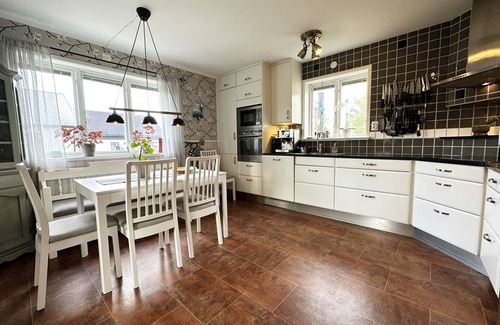 Vibble Casa | Spacious holiday home, Visby and Tofta | SE12019