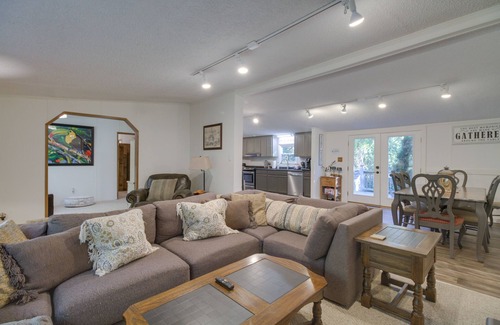 Nellysford Casa | Spacious Home: 10 Miles to Wintergreen Resort!