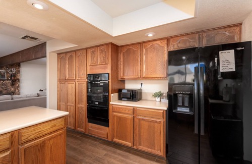 Santa Maria Casa | Spacious home for friends & family perfectly located. Pet friendly! EV Charger!