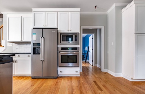 Five Points East Casa | Spacious Home In Five Points Close To Downtown 5 Bedroom Home by RedAwning