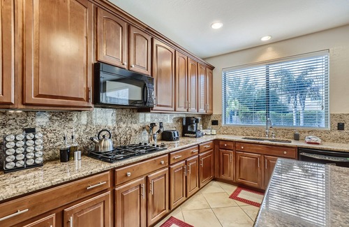 Palm Valley Casa | Spacious home in the heart of the West Valley with heated pool and game room