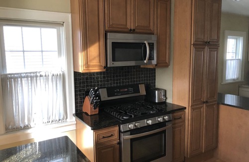 Whitefish Bay Casa | Amplia casa en Whitefish Bay