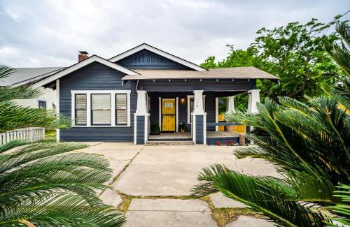 Beacon Hill Casa | Spacious Home Near Downtown San Antonio