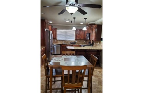 Bossier City Casa | Spacious home near Barksdale Air Force Base