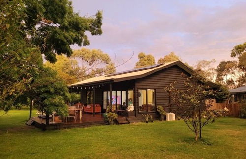 Bittern Casa | Spacious home set on 1.5 acres in the beautiful Mornington Peninsula.