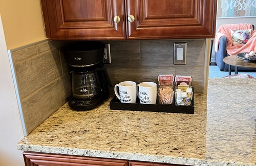 Clinton Township Casa | Spacious Home| Pet Friendly| Ideal for Long Stays