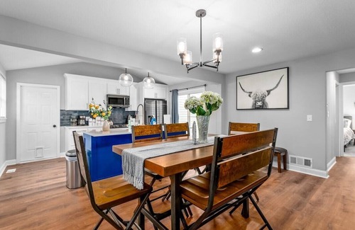 Overland Park Casa | Great for Families|5BR/3BA|Great Location