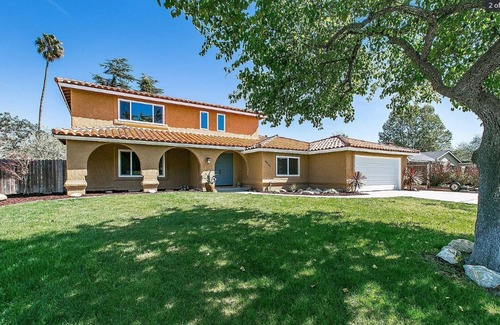 Orcutt Casa | Spacious home w/hot tub & sauna. Walking distance to Old Town Orcutt