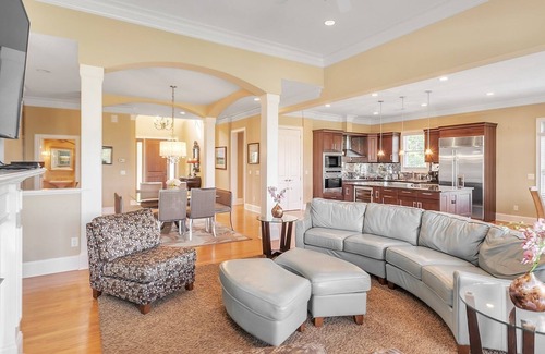 Carthage Casa | Spacious Home with 4 Master Suites in Quiet Community by RedAwning