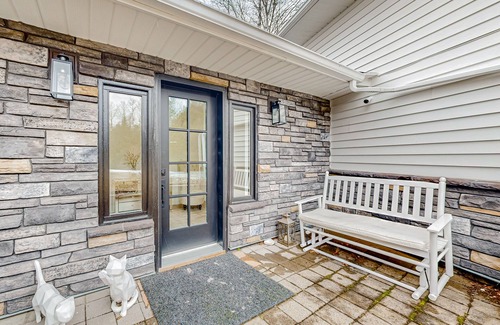 Springwater Casa | Spacious home with a private pool, hot tub, multiple decks, washer/dryer, & AC