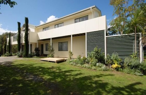 Ruakaka Casa | Amplia casa con cabañas contiguas