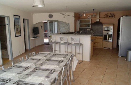 Rivedoux-Plage Casa | Spacious house 200m from the beach with air conditioning and balneotherapy