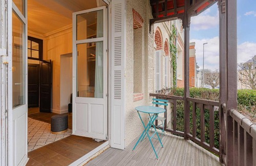 Deauville City Centre Apartamento | Spacious house - AC- 5BR-12P- Deauville