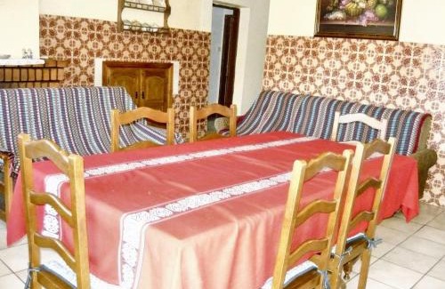 Macedo de Cavaleiros Casa | Spacious house in Bragança - shared garden - 120 m²