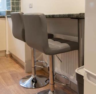 Woodingdean Apartamento | Spacious House in Brighton with large garden and free parking