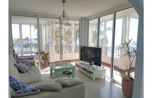 Aguadulce Casa | Spacious house in Roquetas de Mar, 140 m², shared pool