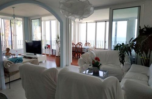 Aguadulce Casa | Spacious house in Roquetas de Mar, 140 m², shared pool