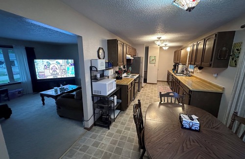 Manvel Casa | Spacious house in Manvel ND just 10 minutes north from Grand Forks!