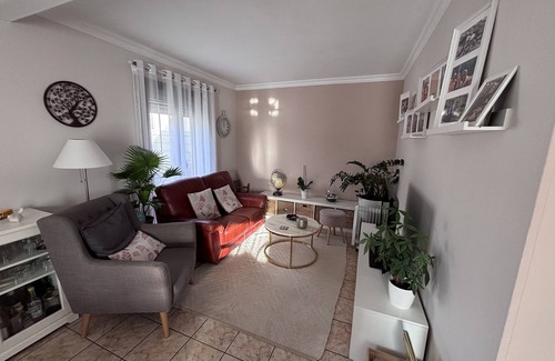 Quartier Doulon-Bottiere Casa | Spacious house near park