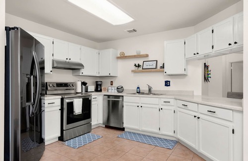 Heritage Casa | Spacious house w/ Gameroom/BBQ/Firepit Next SeaWorld & Lackland AFB