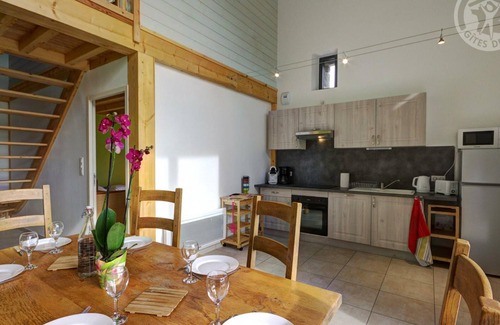 Saint-Heand Cabaña | Casa espaciosa con terraza, jardín y estufa de leña en Saint-Héand
