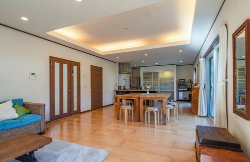 Futo Casa | Spacious house with garden and log cabin in Izu highlands, 2 hours from Tokyo.