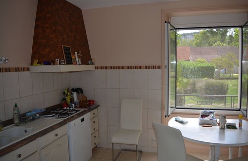 Vayrac Casa | Spacious House with large garden in Dordogne valley close to Rocamadour.