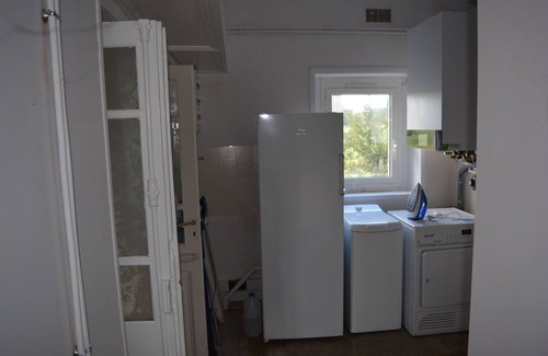 Vayrac Casa | Spacious House with large garden in Dordogne valley close to Rocamadour.