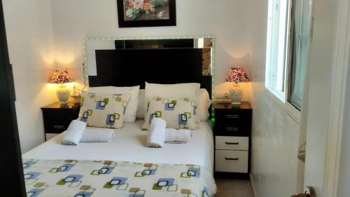 Torreblanca Casa | Spacious house with private pool near Fuengirola