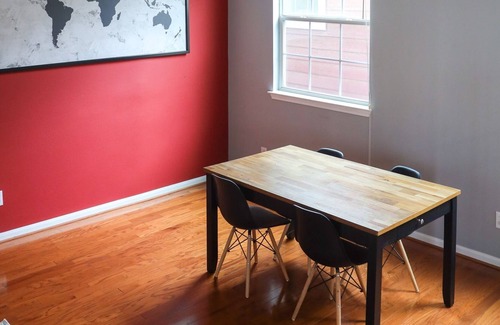 Shady Acres Casa | Spacious Houston Townhome 3bd/3.5ba