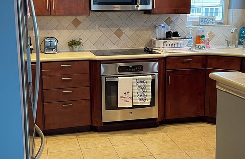 North Wildwood Casa | Spacious in North Wildwood with roof top deck and fireplace 2 family space