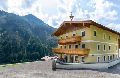 Viehhofen Apartamento | Spacious in Saalbach Hinterglemm with Ski boot heaters
