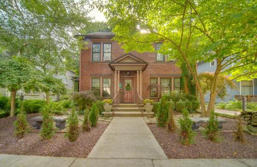 Jamestown Casa | Spacious Jamestown Home Near Natl Comedy Center!