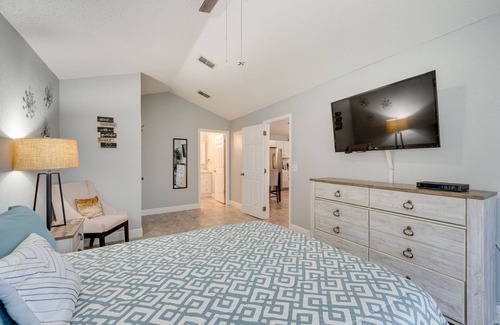 Poinciana Casa | Spacious Kissimmee Family Home w/ Pool & Patio!