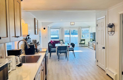 Coventry Casa | Spacious Lakehouse w/ Private Beach