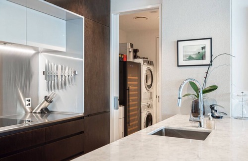 Newton Apartamento | Spacious Luxe 2Bd with Harbour Views and Parking