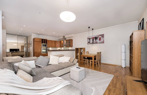 Old Town Apartamento | Spacious luxury all inclusive old town flat
