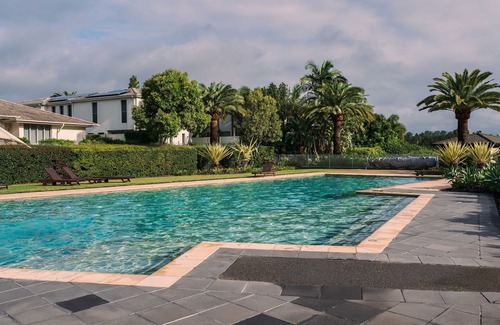 Gold Coast Apartamento | Spacious Luxury Apartment Near the Lake in Gold Coast - Prime Location