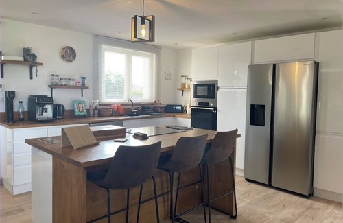 Estry Casa | Spacious Luxury countryside retreat